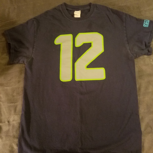 Gildan Tops - Women's Seahawk Tee